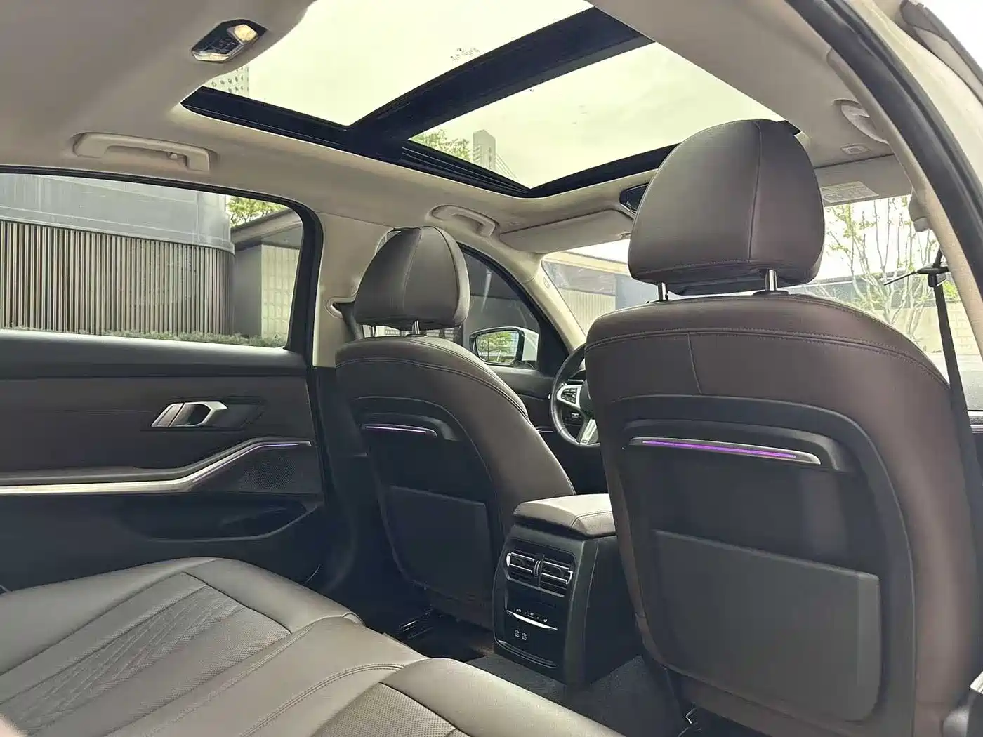 BMW 3 Series 2022 325Li M Sport Package фото 18