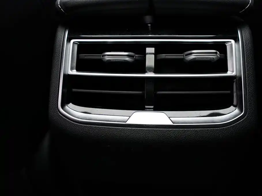 Landian E5 2024 2023 1.5L DE-i 100KM Enjoyment 5-Seater