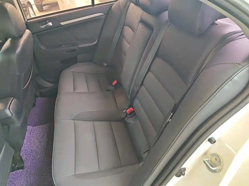 Mitsubishi Lancer EX 2015 1.8L Manual Premium (China IV) фото 17