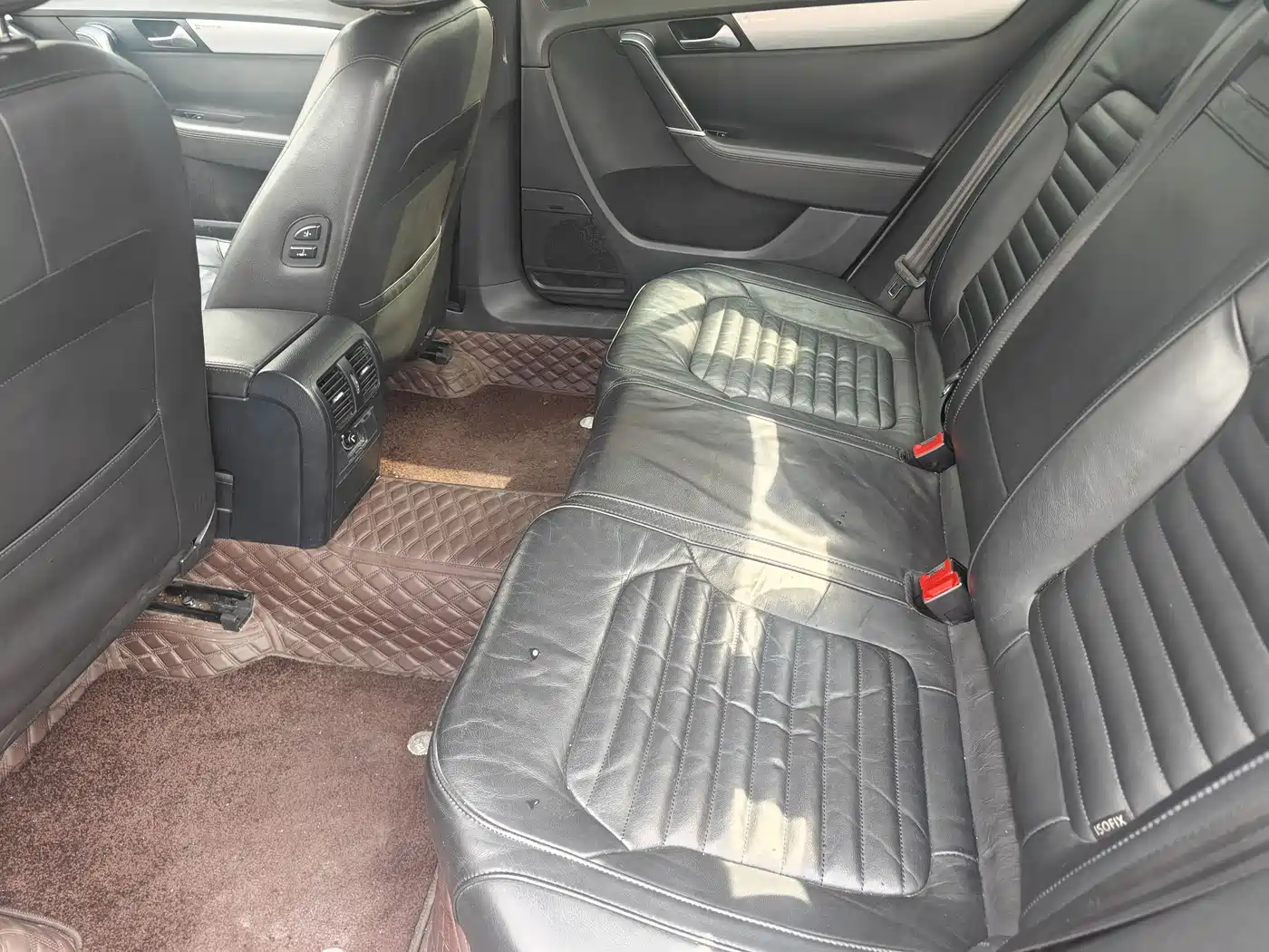 Volkswagen Magotan 2013 1.8TSI Premium фото 17