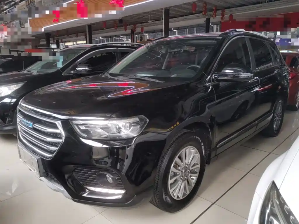 Photo 2 - Haval H6