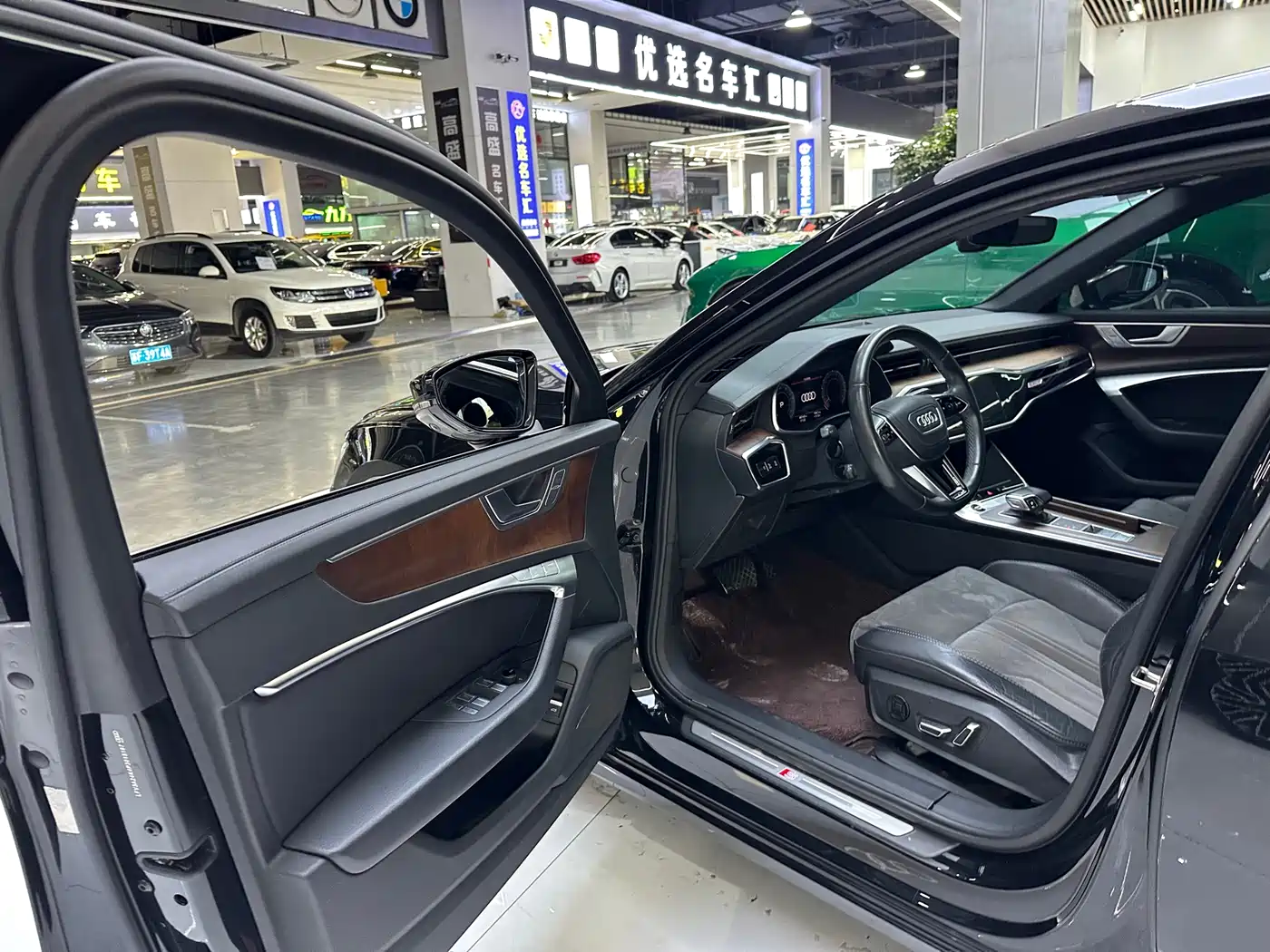 Audi A6L 2023 45 TFSI quattro Premium Dynamic фото 5