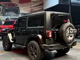 Фото 6 - Jeep Wrangler