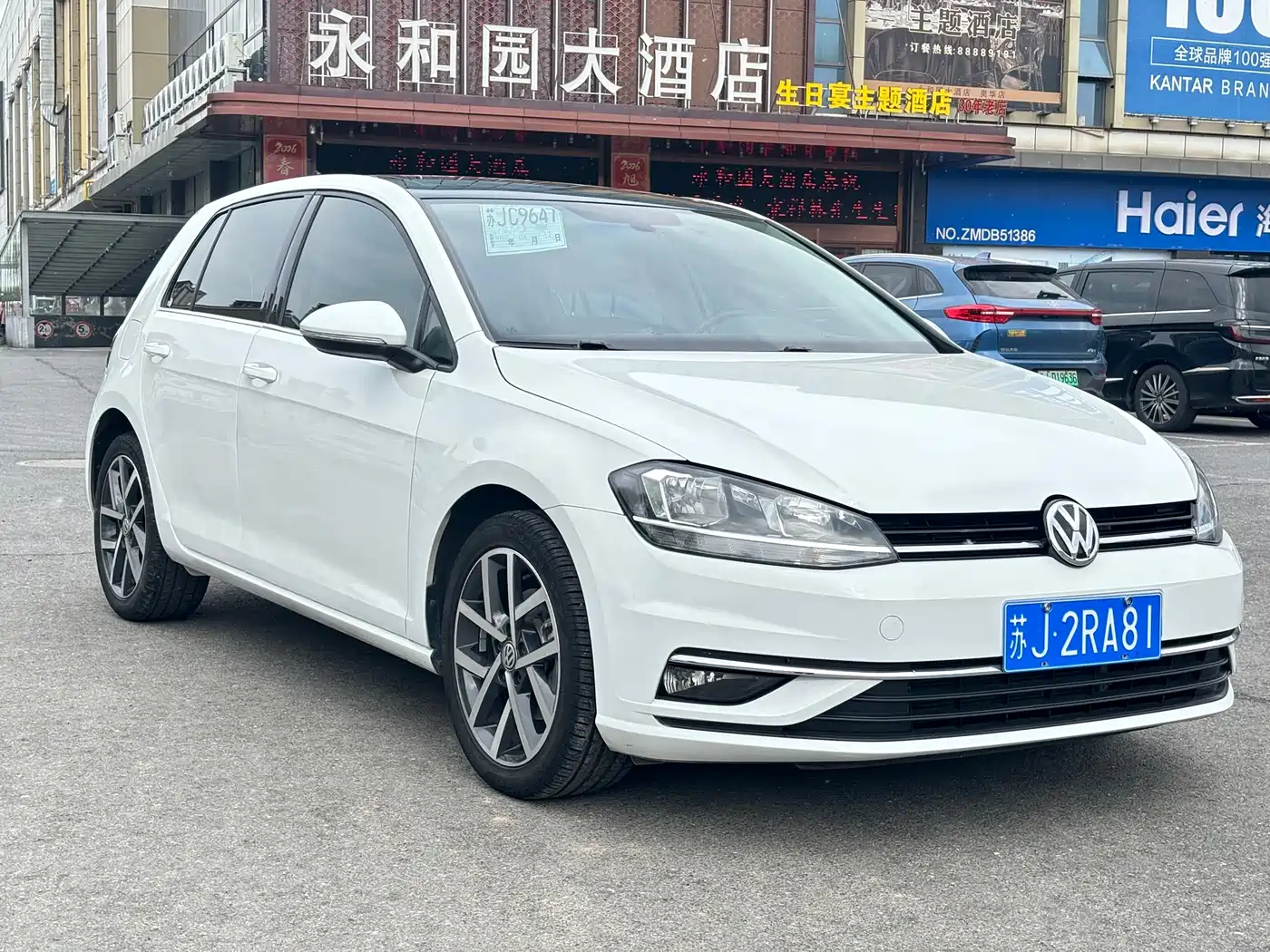 Volkswagen Golf 2020 Beloved Edition 280TSI DSG Luxury фото 6