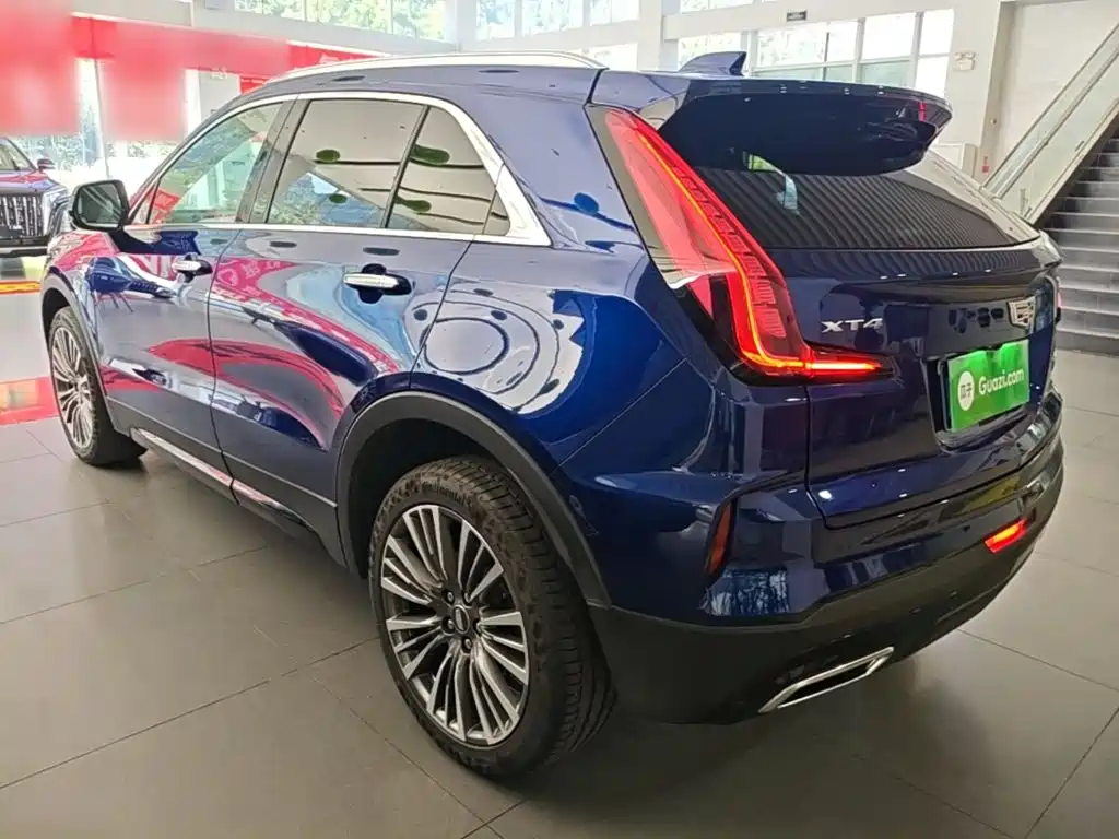 Cadillac XT4 2024 2024 28T 2WD Premium