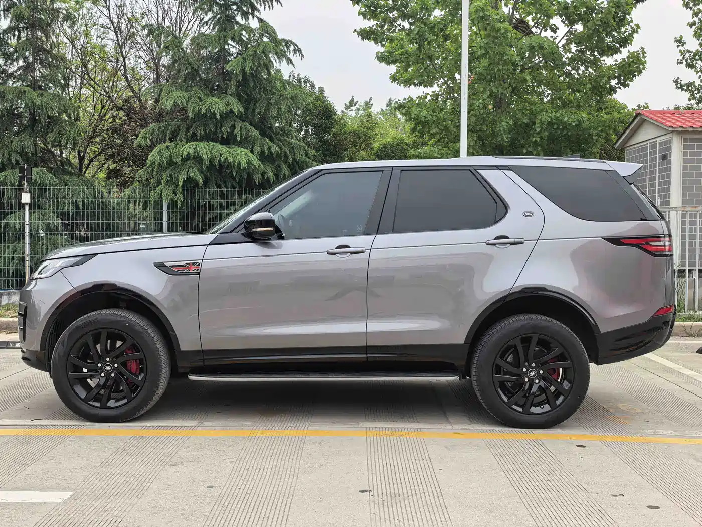 Land Rover Discovery 2020 3.0 SC V6 30th Anniversary Special Edition фото 17