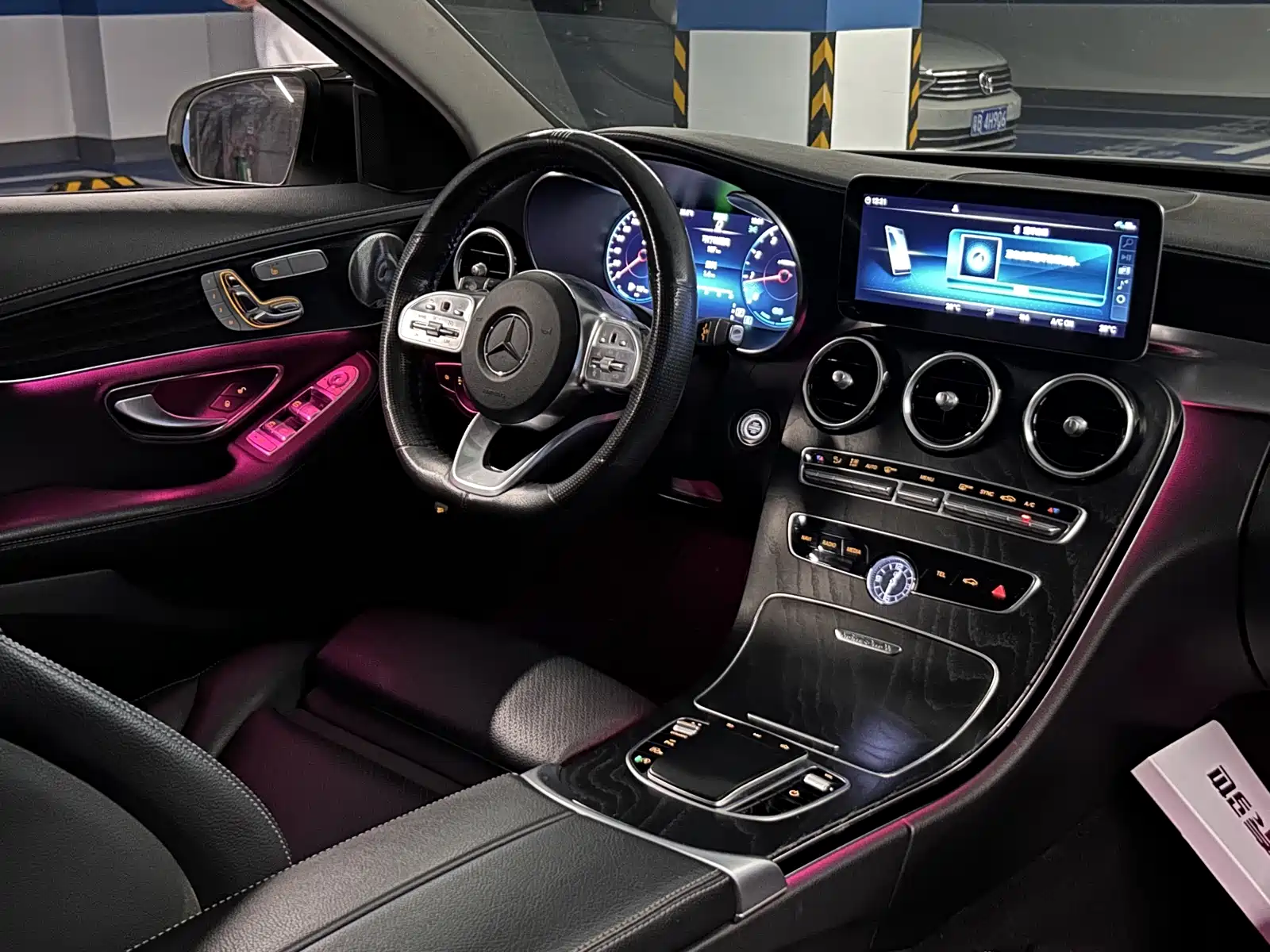 Фото 11 - Mercedes-Benz C-Class