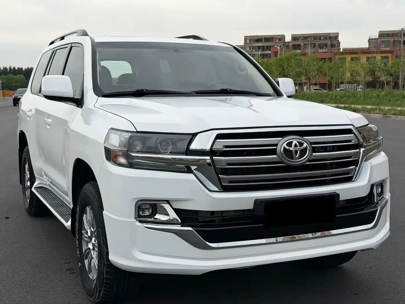 Фото 2 - Toyota Land Cruiser