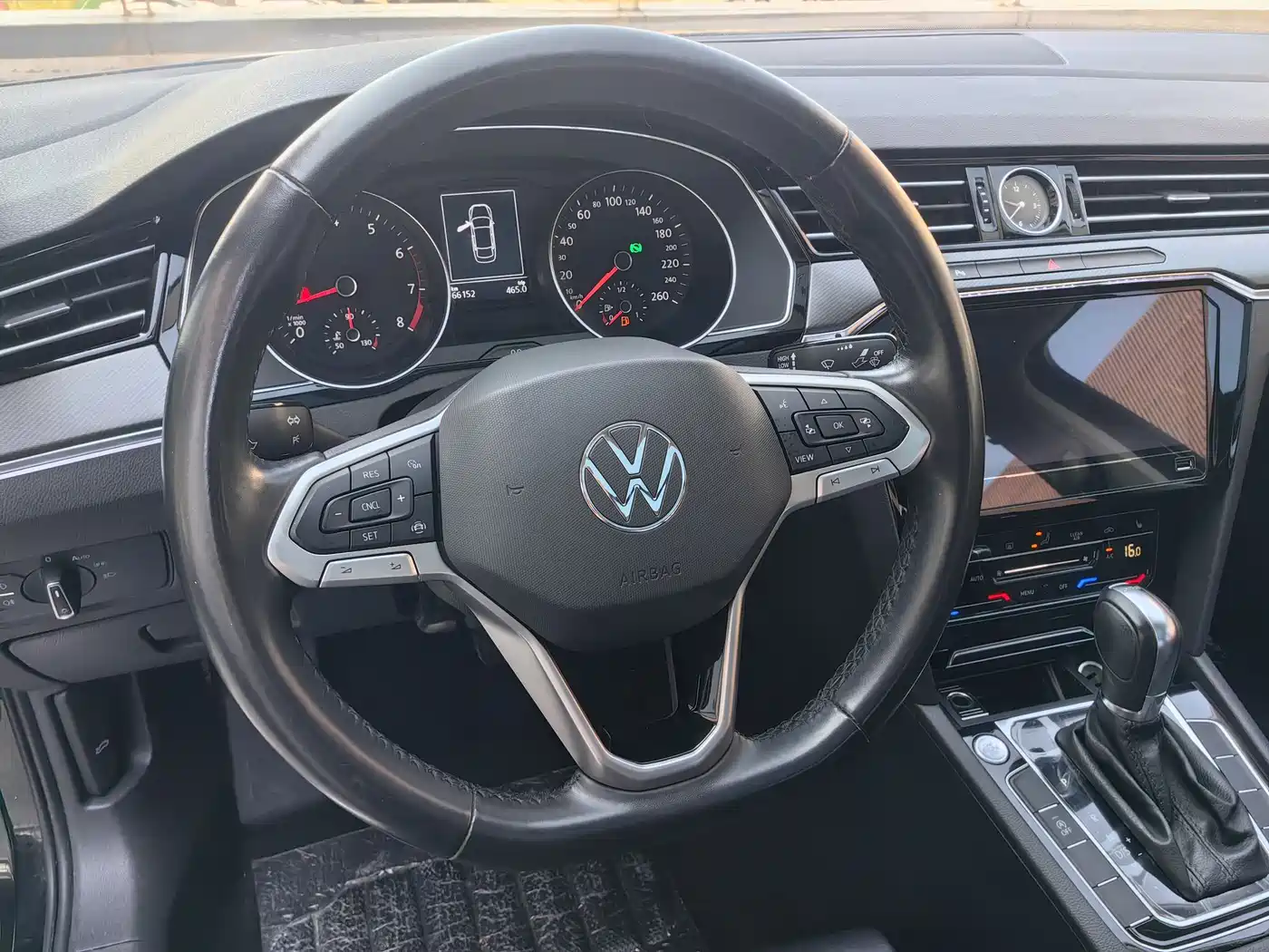 Volkswagen Magotan 2020 330TSI DSG Leading фото 11