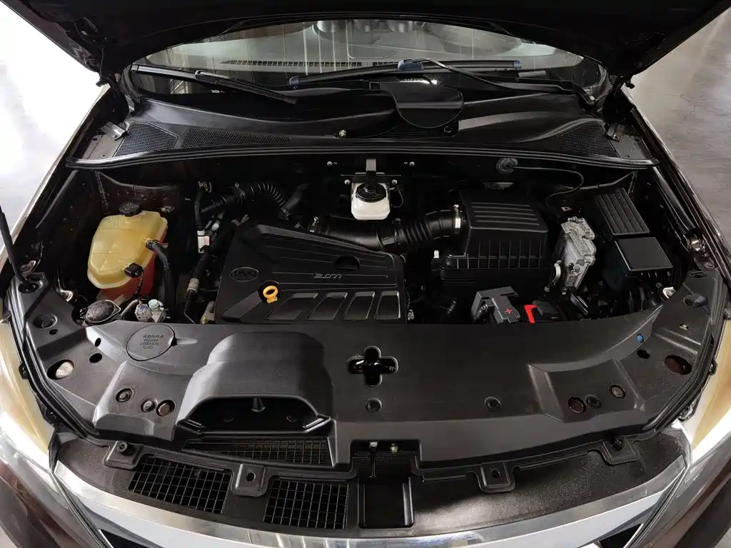BYD S7 2016 2016 2.0T Automatic Premium Model