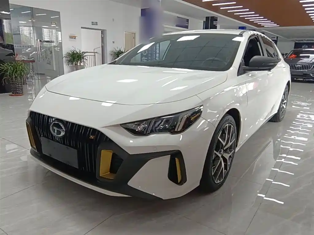 GAC Trumpchi Emkoo 2021 270T DCT J16 Edition
