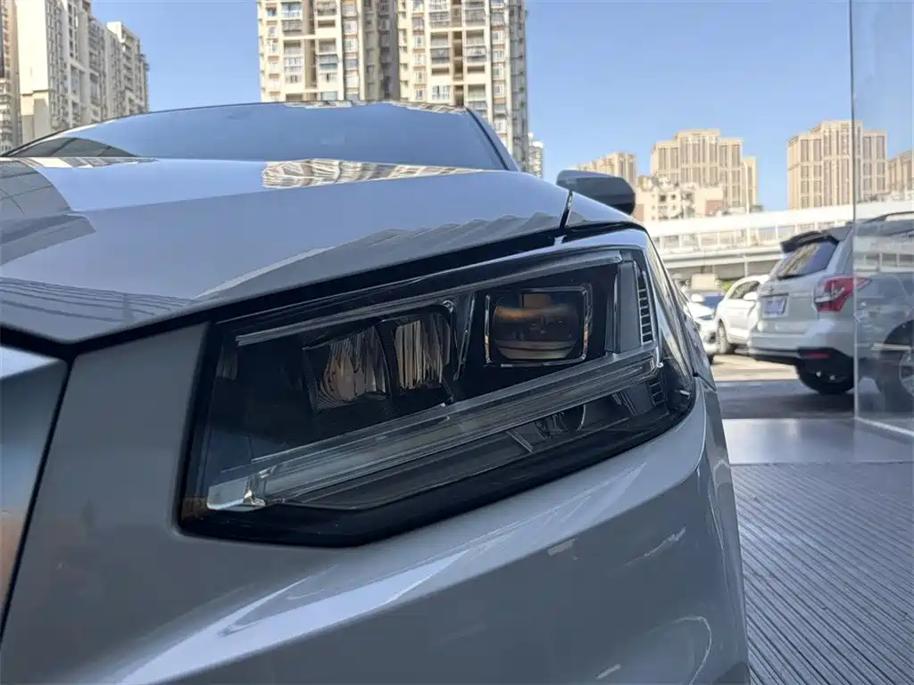 Audi Q2L 2018 35 TFSI Fashion Elegance China V фото 13