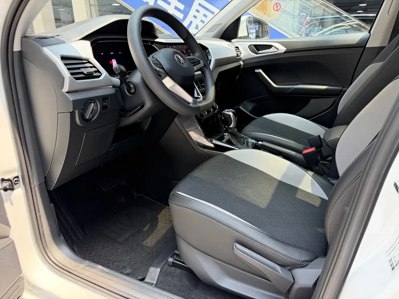 Volkswagen Tanying, миниатюра 17