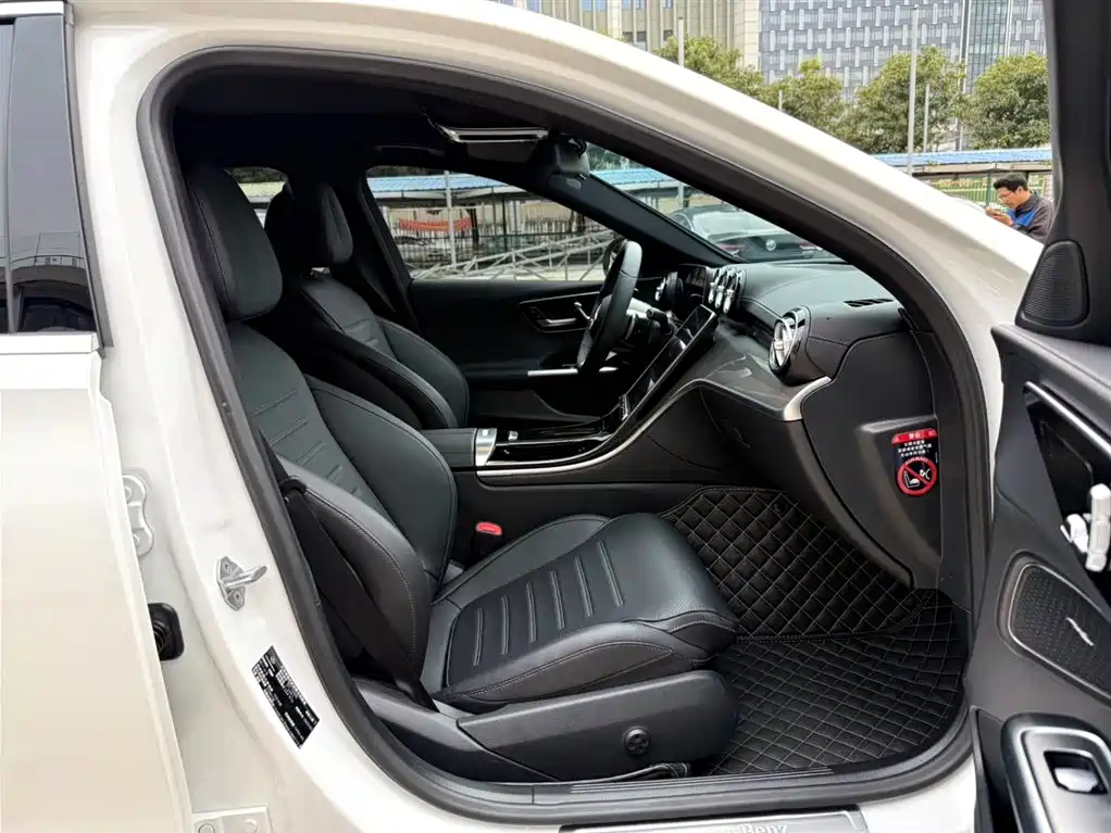 MERCEDES-BENZ C CLASS