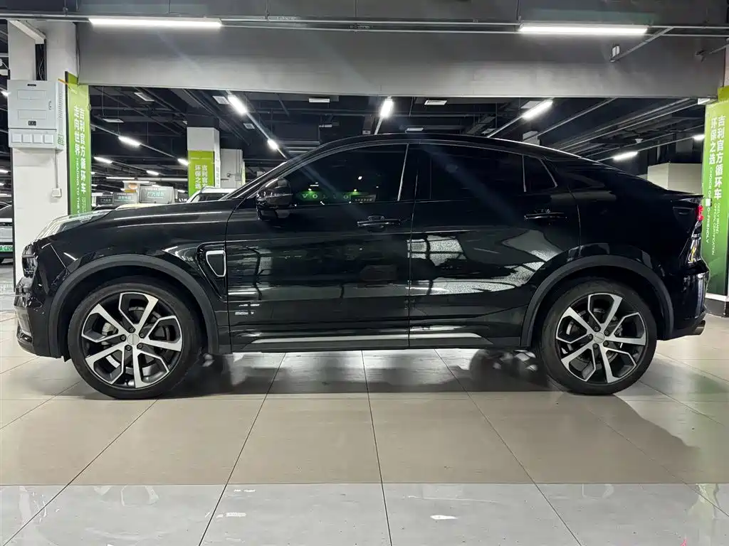 Lynk & Co 05 2020 2.0TD 4WD Halo Edition фото 4