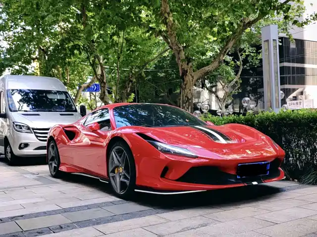 Ferrari F8 2019 Tributo 3.9T V8