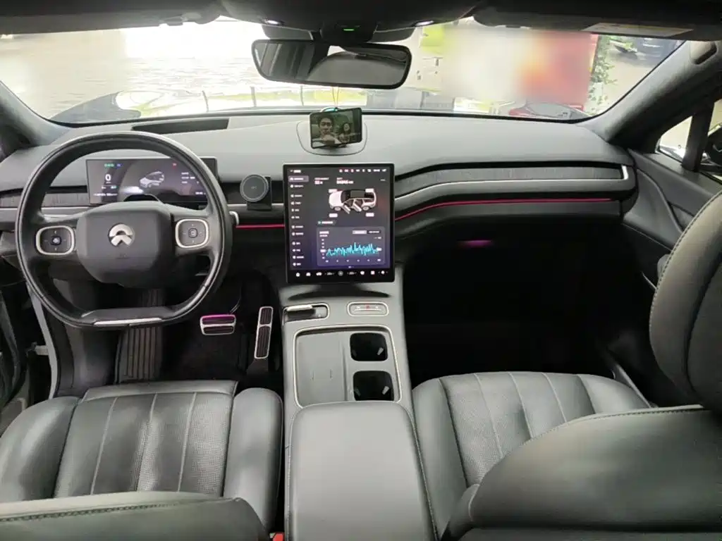 NIO ES8 2023 2023 75kWh