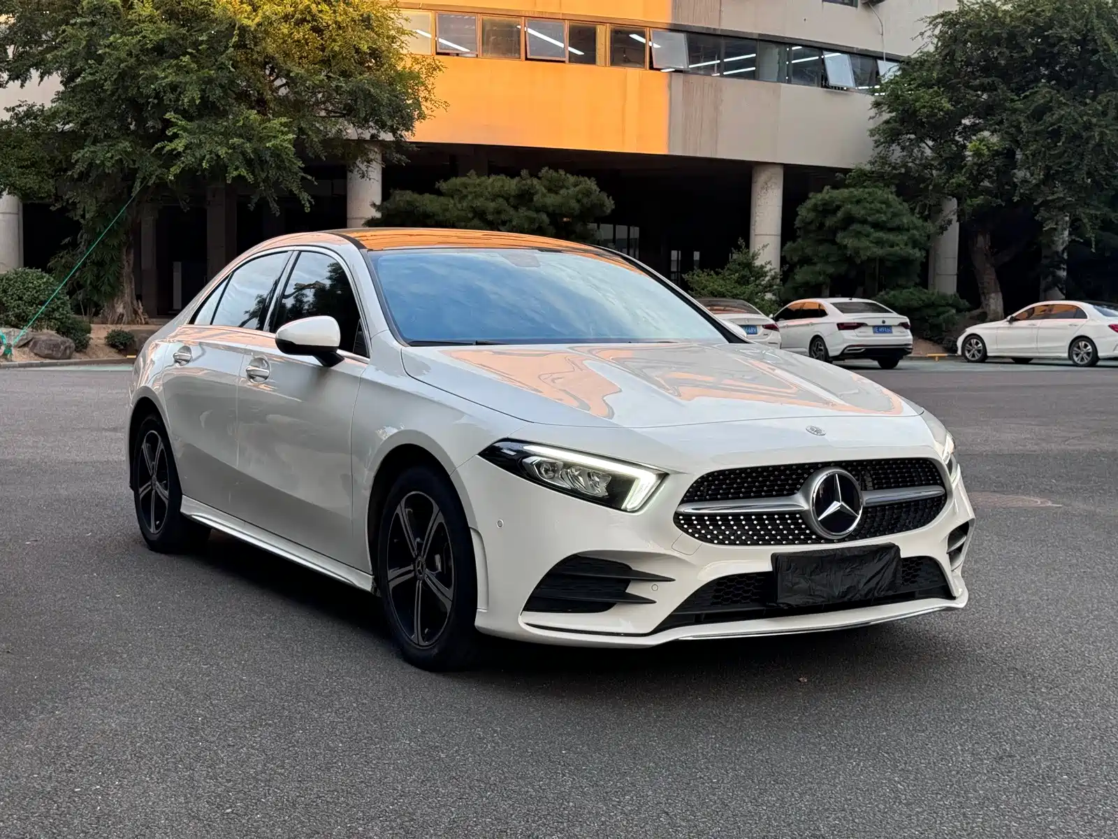 صورة 3 - Mercedes-Benz A-Class