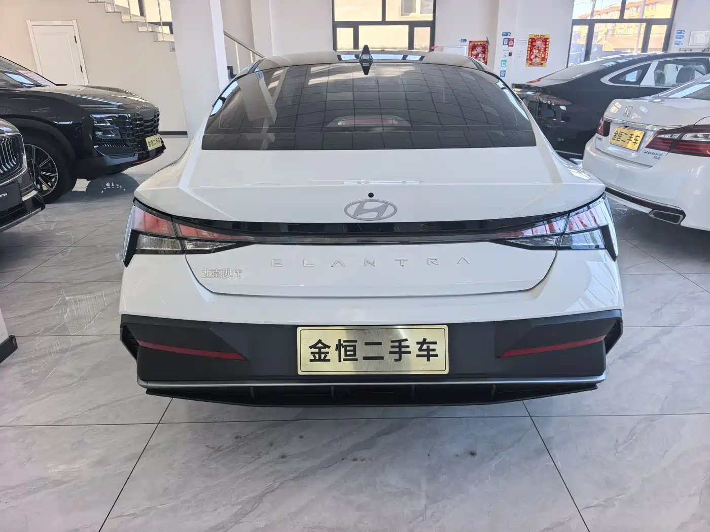 MODERN ELANTRA