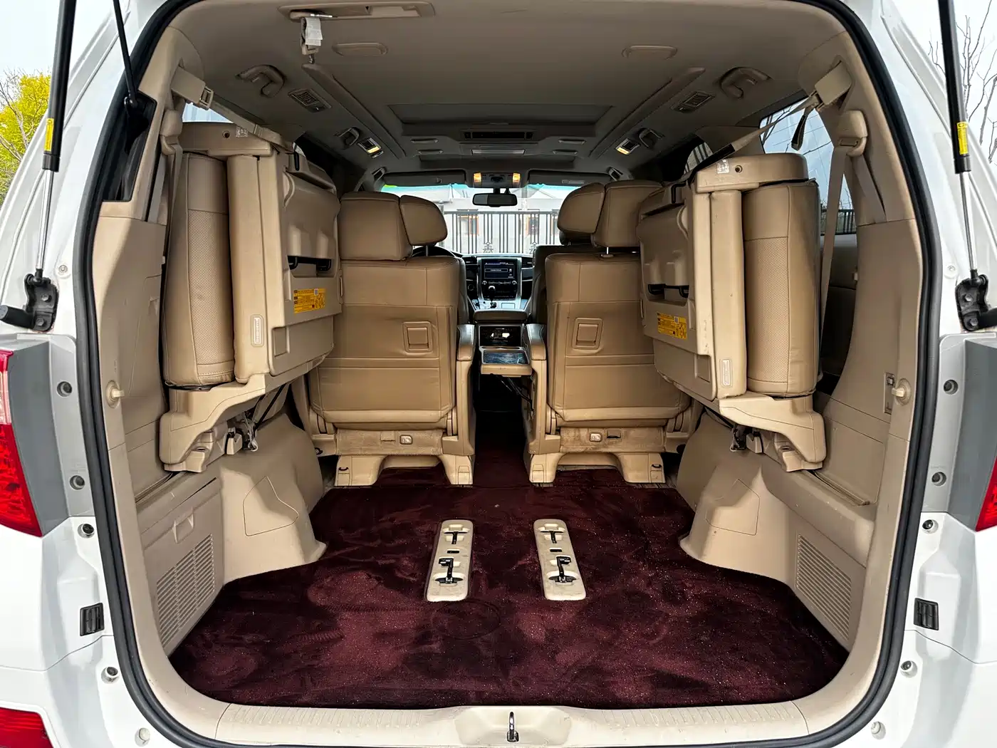 Toyota Alphard 2012 3.5L Luxury Edition фото 10
