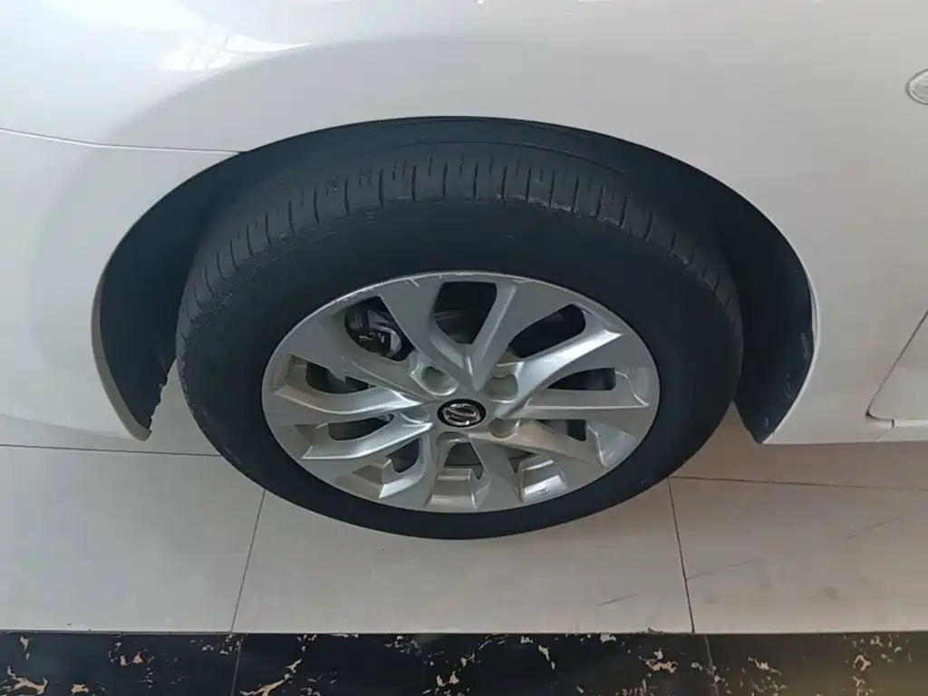 Nissan SYLPHY, миниатюра 23