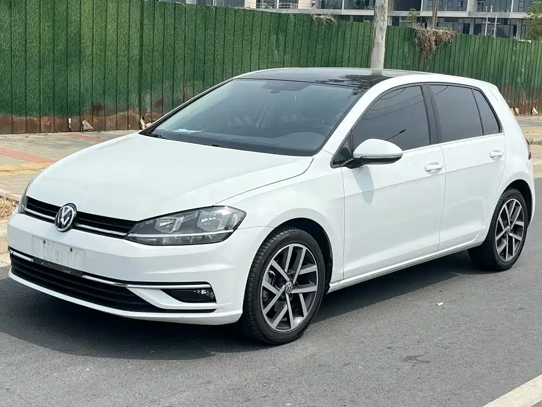 Volkswagen Golf 2018 230TSI Automatic Luxury