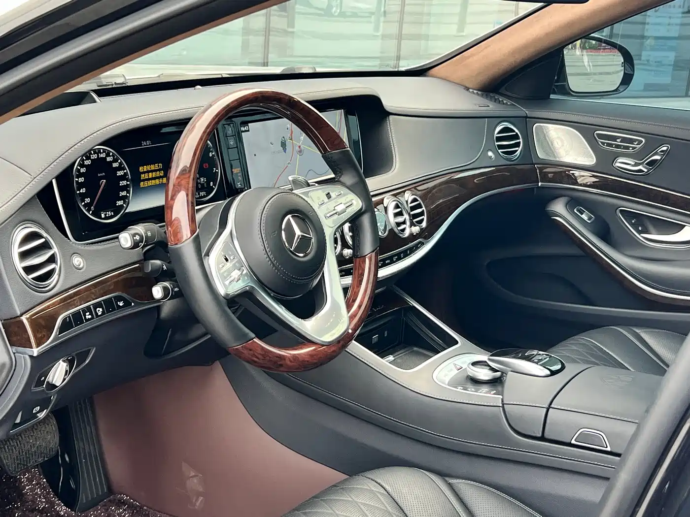 Mercedes-Benz Maybach S-Class 2016 S 400 4MATIC фото 7