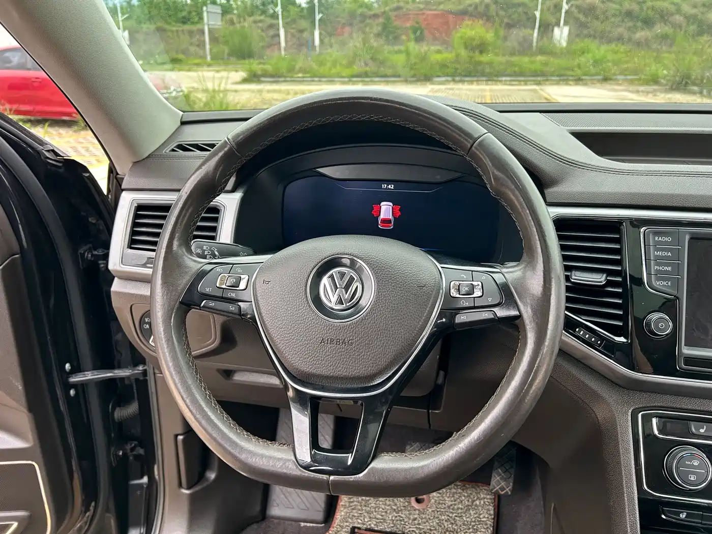 Volkswagen Teramont 2017 330TSI 2WD Flagship Edition фото 12
