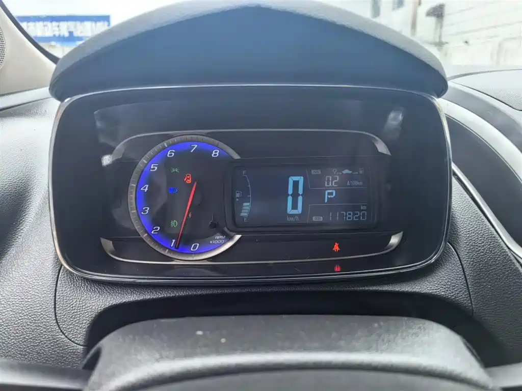 Chevrolet Trax 2014 1.4T Automatic 2WD Comfort фото 12