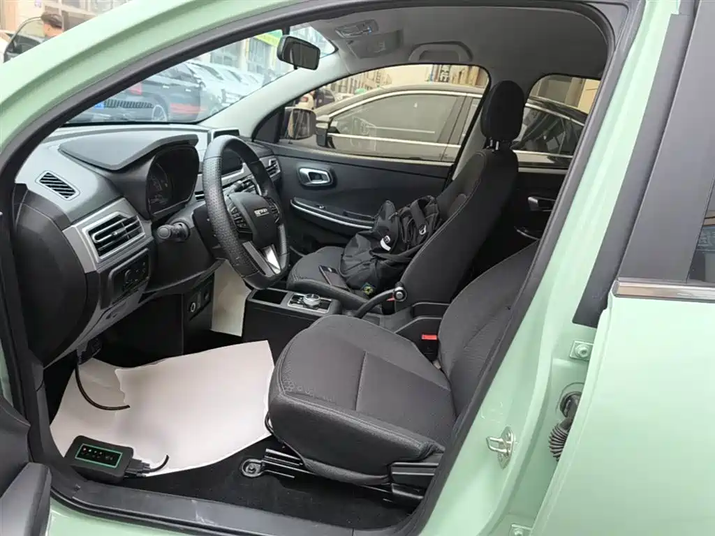 Dayun Yuehu 2022 2022 30.66kWh 2WD Standard Edition
