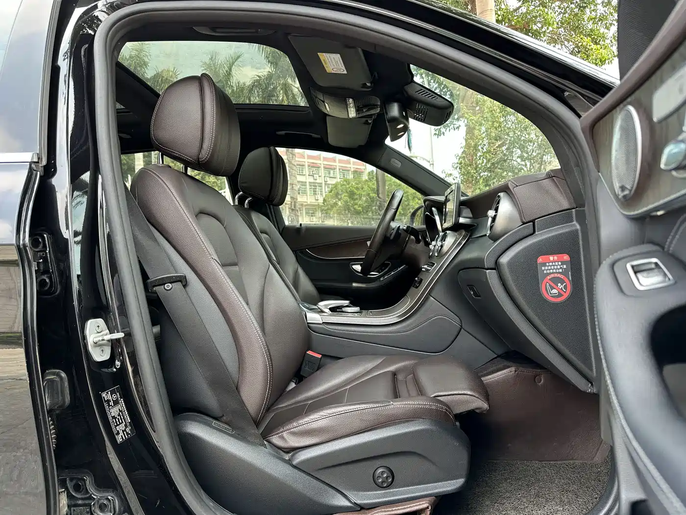 Mercedes-Benz GLC 2016 GLC 300 4MATIC Dynamic фото 18