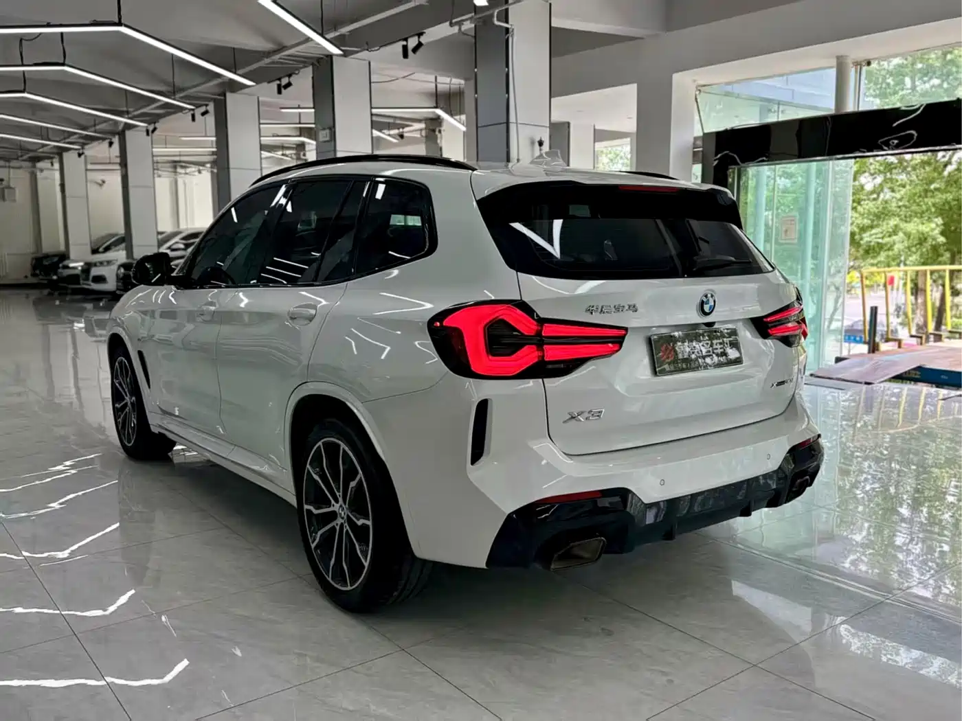 BMW X3 2022 xDrive30i Leading M Night Package фото 3