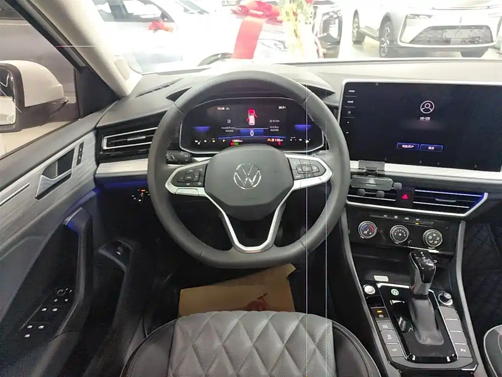Volkswagen Sagitar 2025 300TSI DSG Surpass Edition фото 11