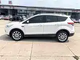 Фото 11 - Ford Kuga