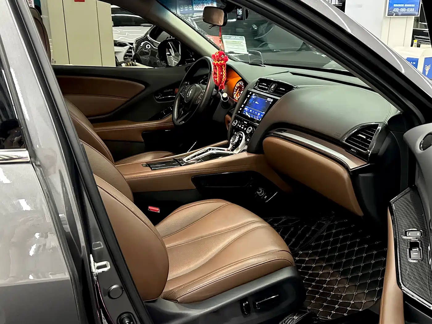 Photo 7 - Acura CDX