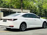 Фото 5 - Lexus ES