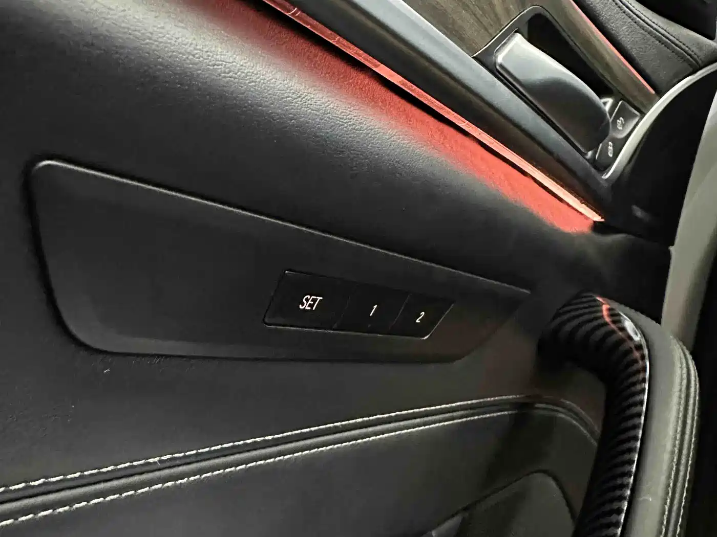 BMW 5 Series New Energy 2019 530Le Luxury Package фото 8