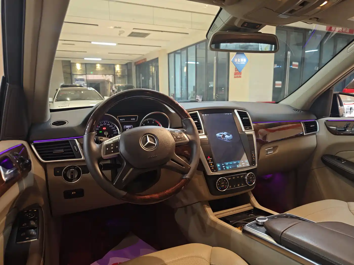 Mercedes-Benz M-Class 2012 Model ML 350 Luxury фото 15