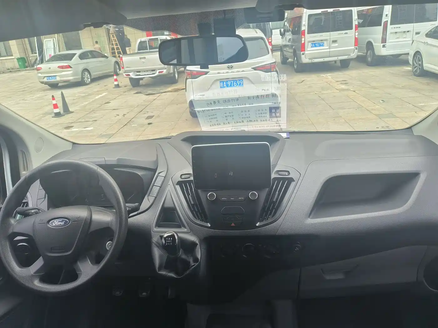 Ford Transit 2019 2019 2.0T Diesel Multi-Purpose Commercial Vehicle Medium Wheelbase Medium Roof 6-Seater China VI