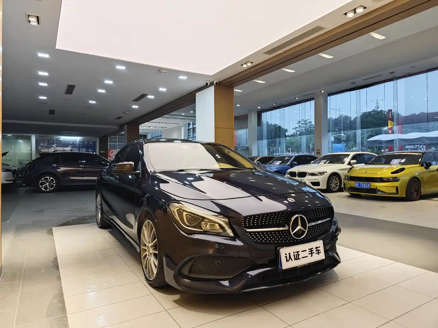 Mercedes-Benz CLA (Import) 2018 CLA 220 4MATIC фото 5