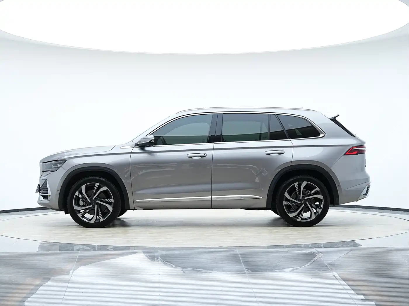 GEELY AUTOMOBILE XINGYUE L