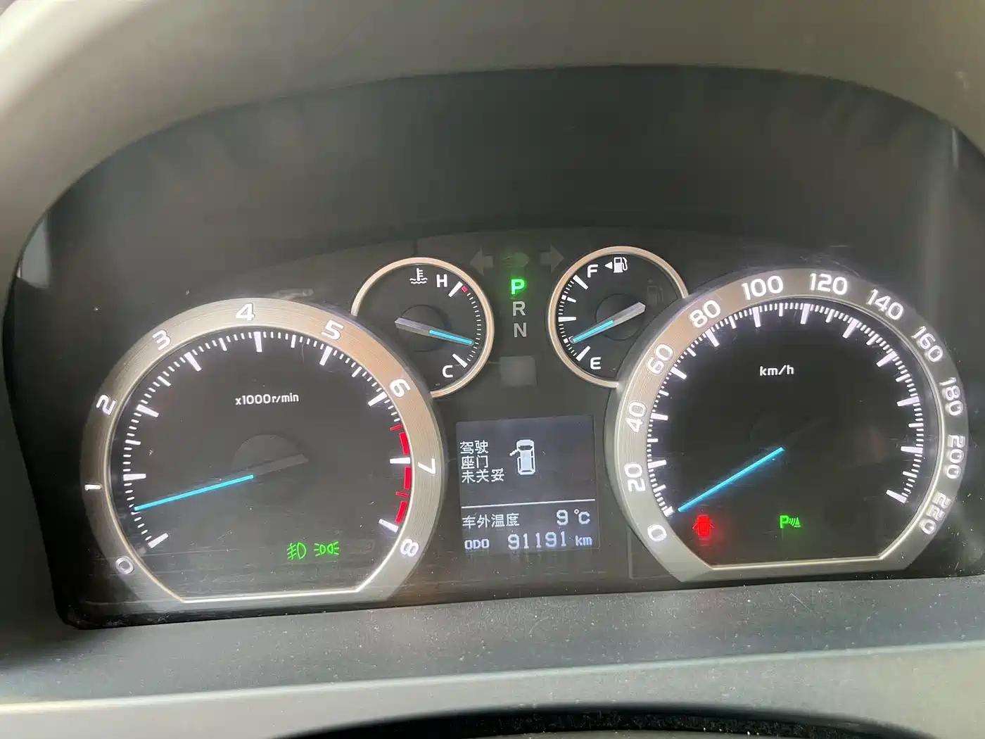 Toyota Alphard 2011 3.5L Luxury Edition фото 19