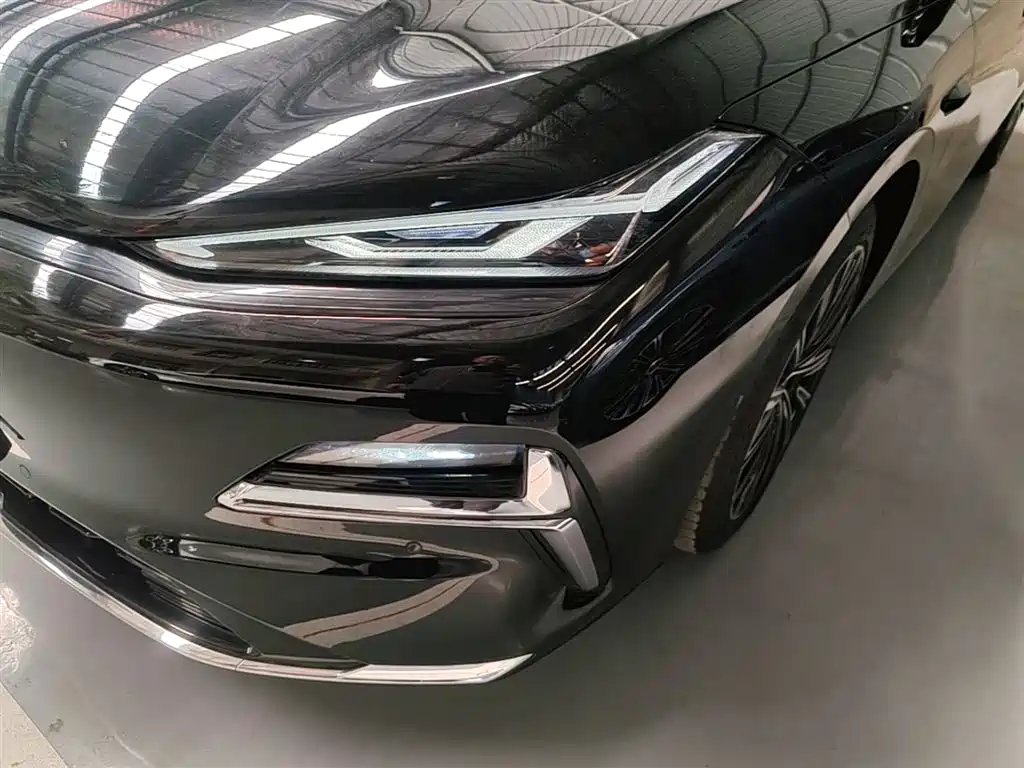 Geely Galaxy Galaxy Xingyao 8 2025 130km EM-P Starship Edition фото 24