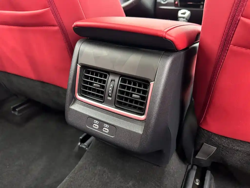 Toyota Camry 2024 Model Dual Hybrid 2.0HXS Sport Plus Edition фото 24