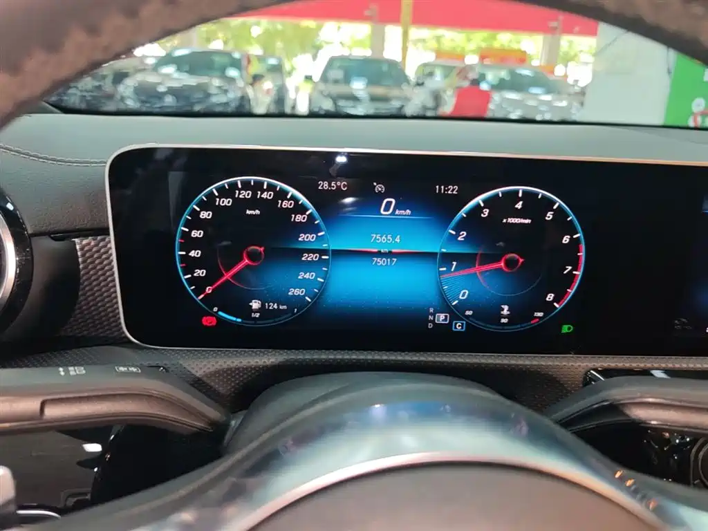Mercedes-Benz A-Class 2019 A 200 L Sport Sedan фото 12