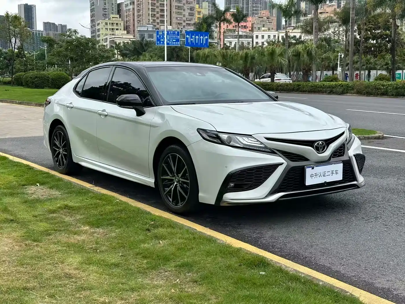 Toyota Camry 2021 2.0S Sporty Edition фото 4