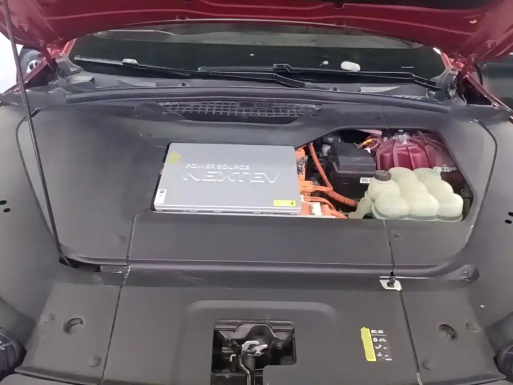 Фото 20 - NIO EC6