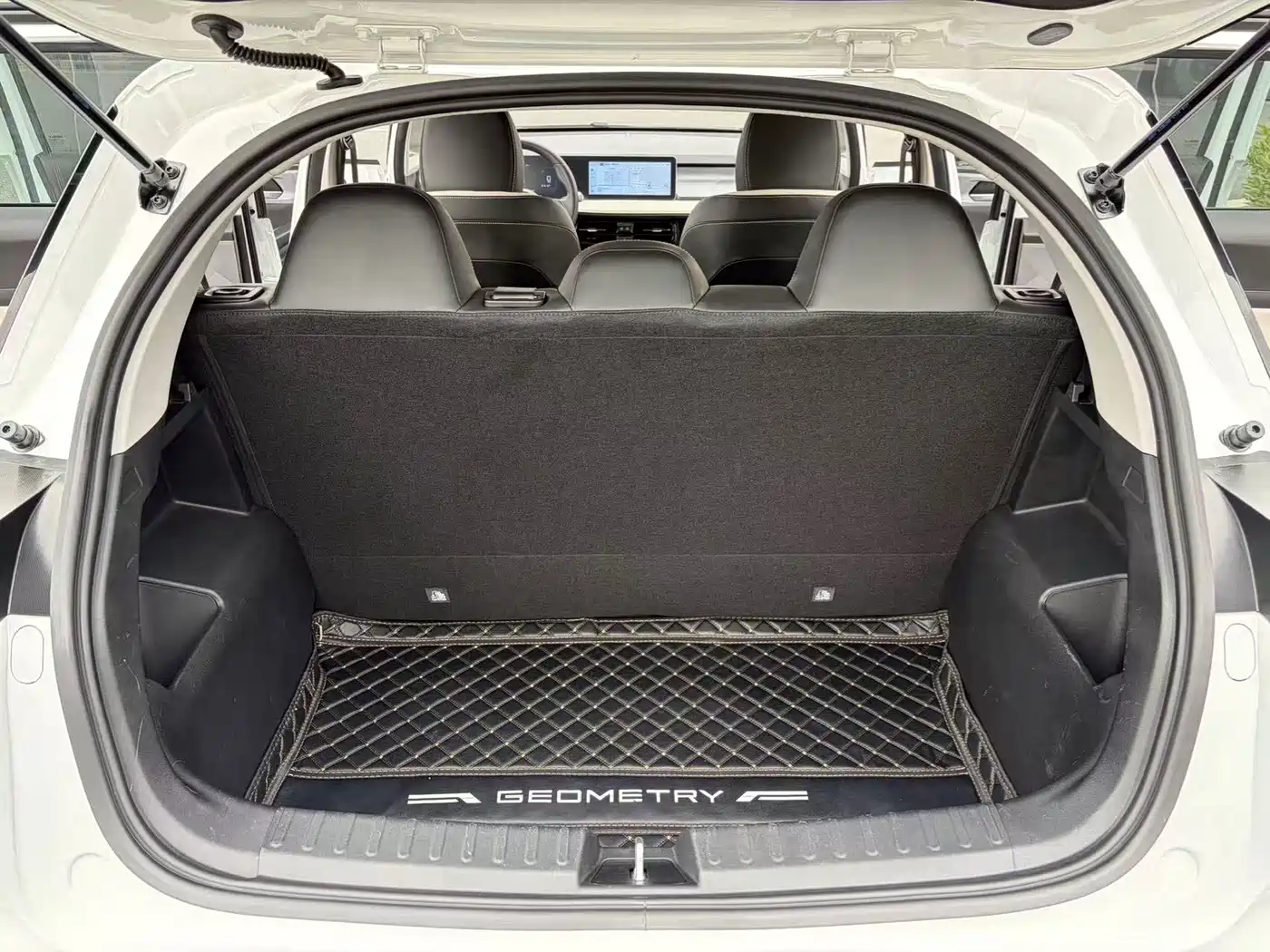 GEELY GEOMETRY E FIREFLY