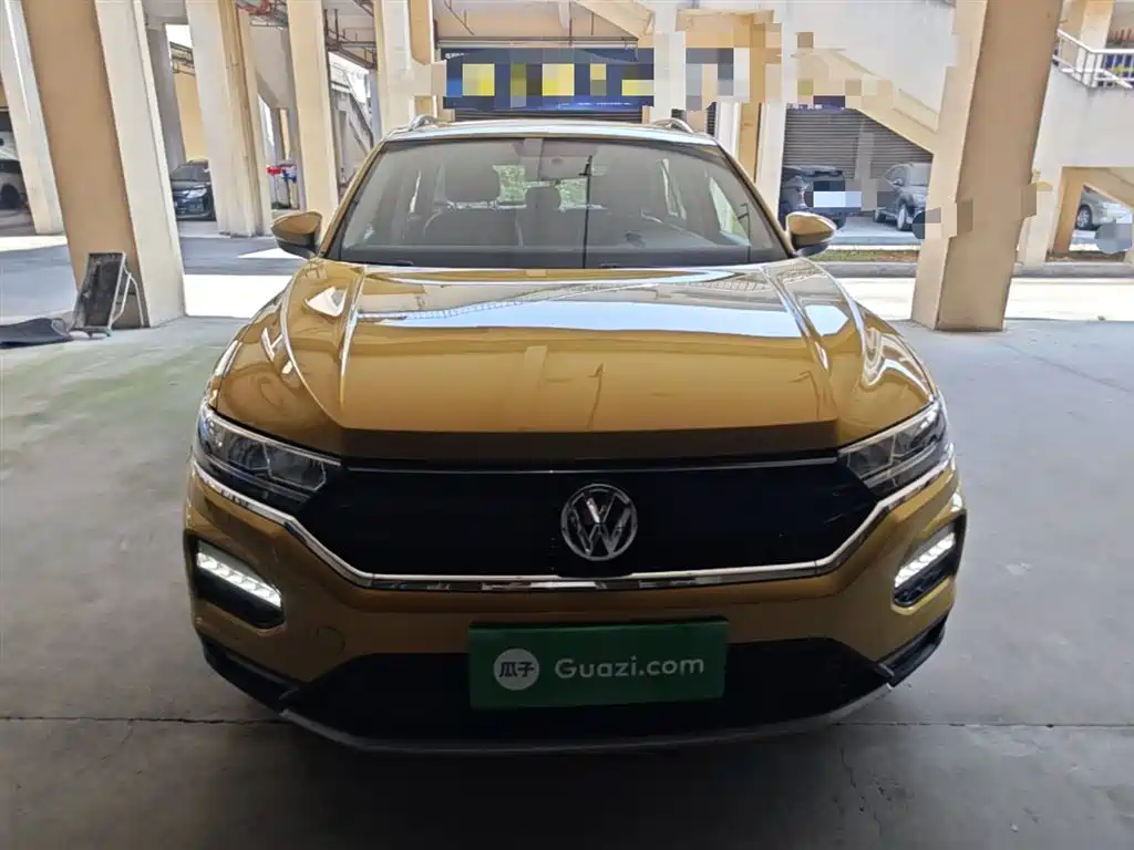 Volkswagen T-ROC 2018 230TSI DSG 2WD Fashion China V фото 3