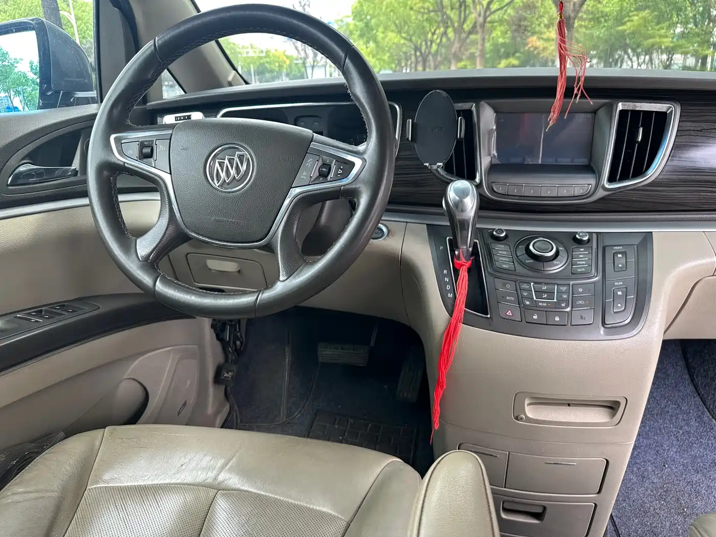 Buick GL8 2012 2011 3.0L XT Luxury Business Flagship